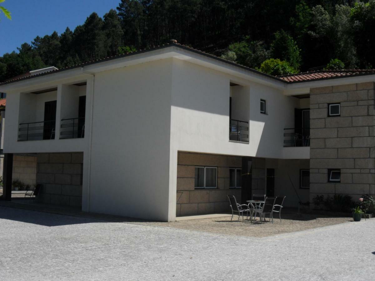 Hotel Casa Da Veiga à Gerês Extérieur photo